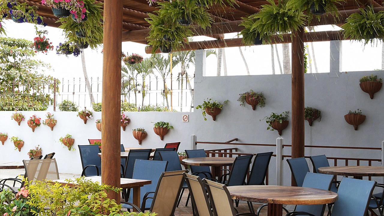 Cabanas Del Capitan Rincon de Guayabitos Exterior photo